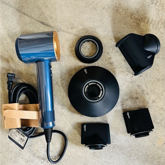 ✨Dyson Supersonic Hair Dryer Purple Special Edition - Complete Set! - Picture 5 of 15